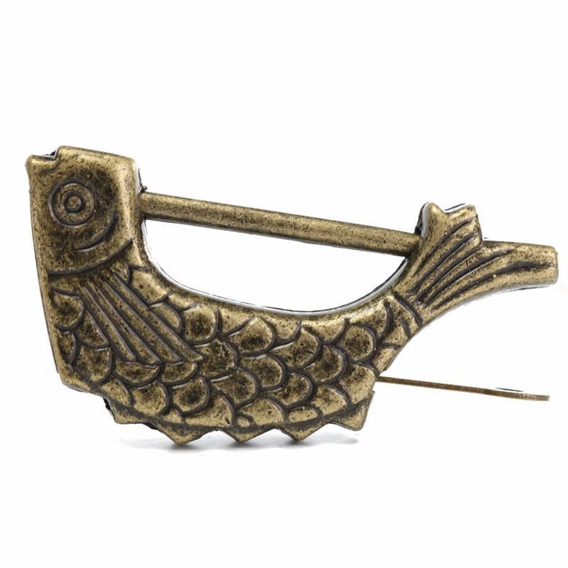 Årgång Kinesisk Antik Gammal Stil Retro Mässing Hänglås Smycken Låda Fisk Mönster Låsa Ckel För
