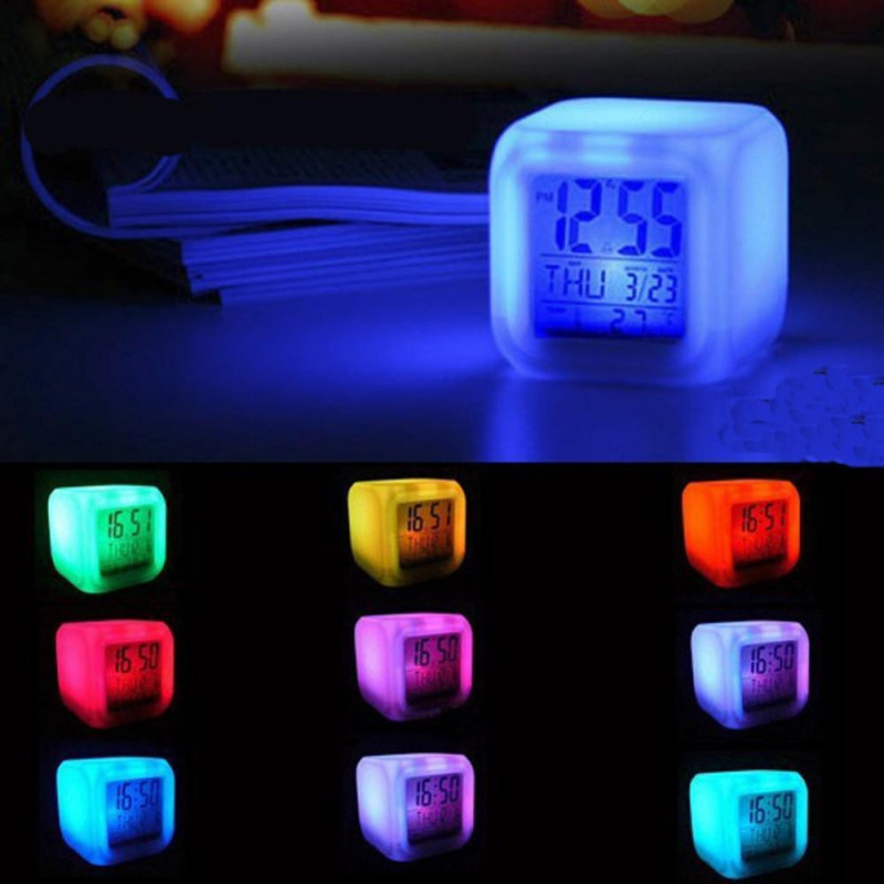 7 Färg Lysande Byta Led Klocka Termometer Kub Digital Larm Klocka
