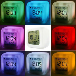 Kub Digital Klocka Led 7 Färg Lysande Byta Digital Lysande Larm Klocka Termometer Klocka Despertador