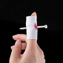 Upptåg Tillverkare Lura Roligt Het Rolig Skämt Leksak Falsk Spika Genom Finger Lura Halloween Barn