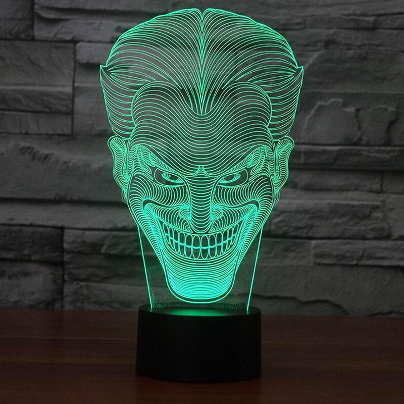 Fantastiska 3d Illusion Led Tabell Lampa Natt Ljus Med Joker Form Fs2832
