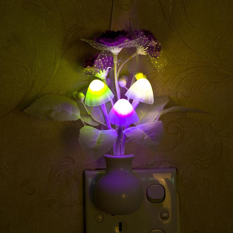 Romantisk Färgrik Oss Plugg Dröm Svamp Natt Ljus Sensor Kontrollera Säng Led Ljus Potting Lampa För
