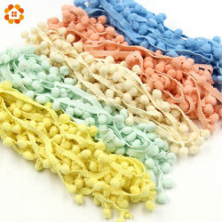 5yards Massa 10mm Pom Pom...